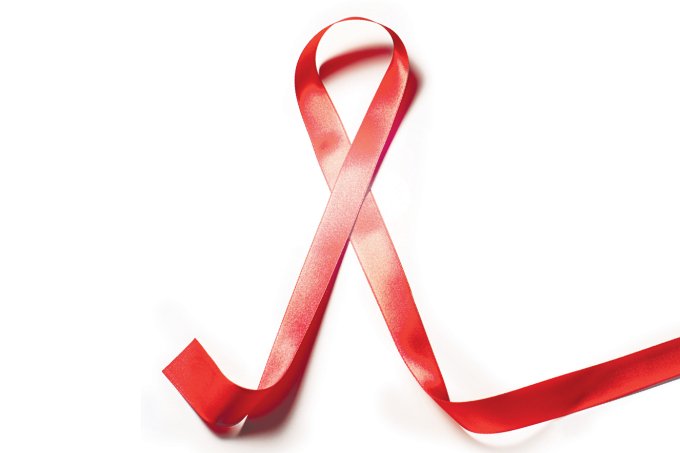 No Brasil, 135 mil pessoas convivem com o HIV e não sabem